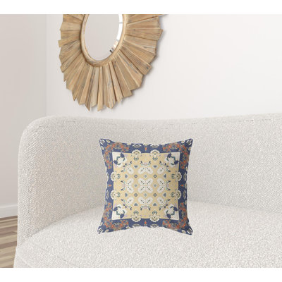 Coussin décoratif 18 po x 18 po Broadcloth