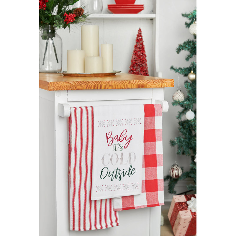 Torchon 100% coton brodé "Baby It's Cold Out"