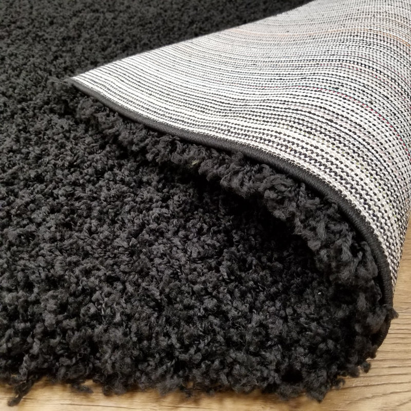Tapis noir à poils longs Anie, Rectangle 6 pi 7 po x 9 pi 3 po