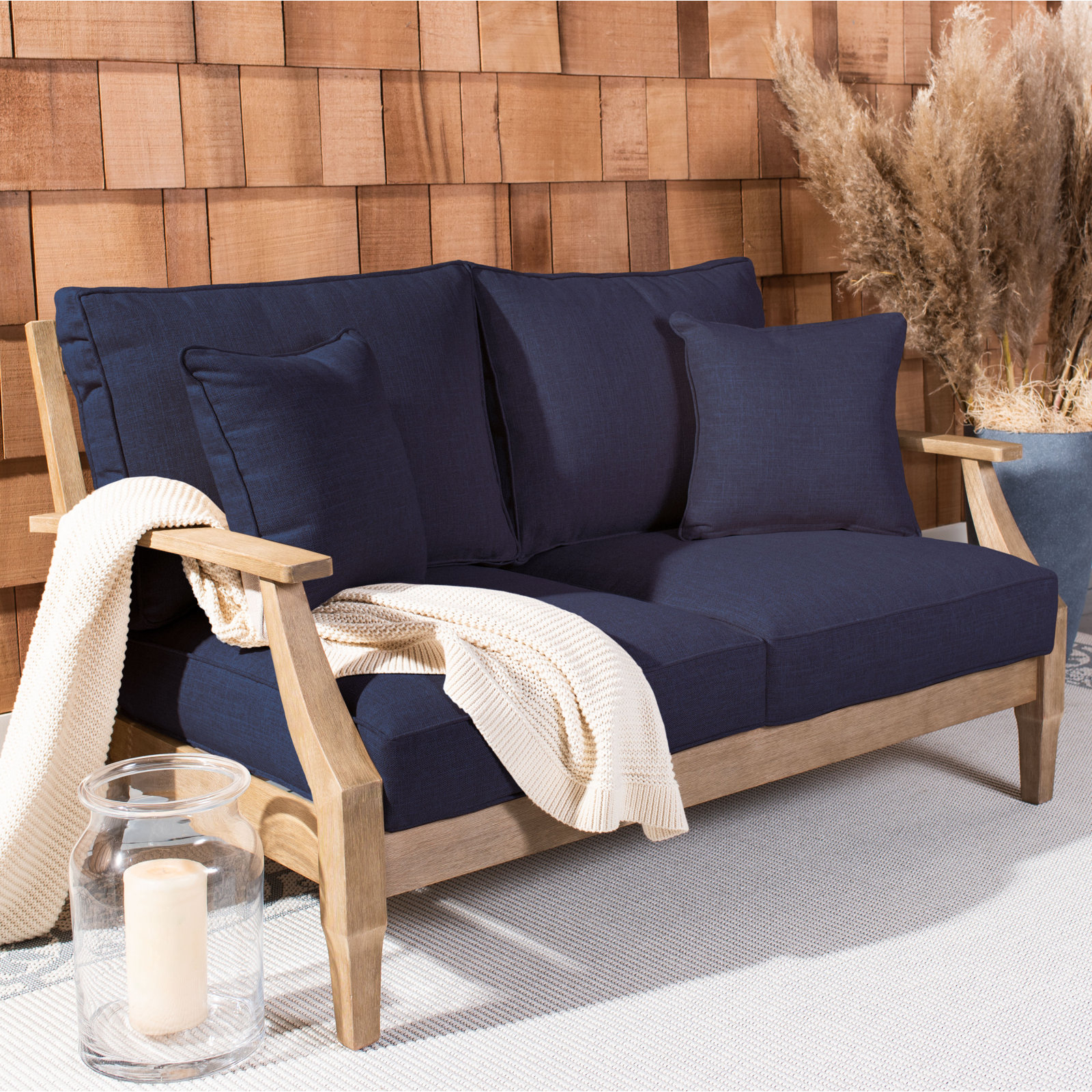 Samya Outdoor Loveseat with Cushions, Natural/Navy