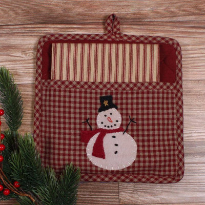 C Snowberry Pocket Potholder Set