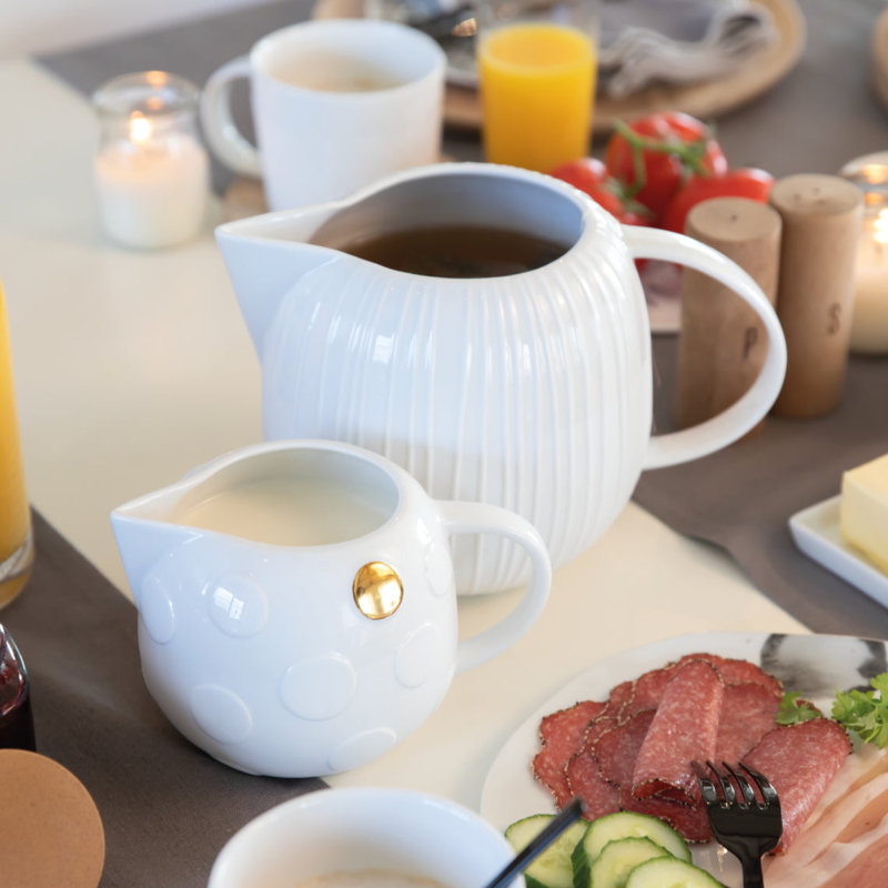 Pichet en porcelaine à rayures - 50 oz liq. / 1500 ml