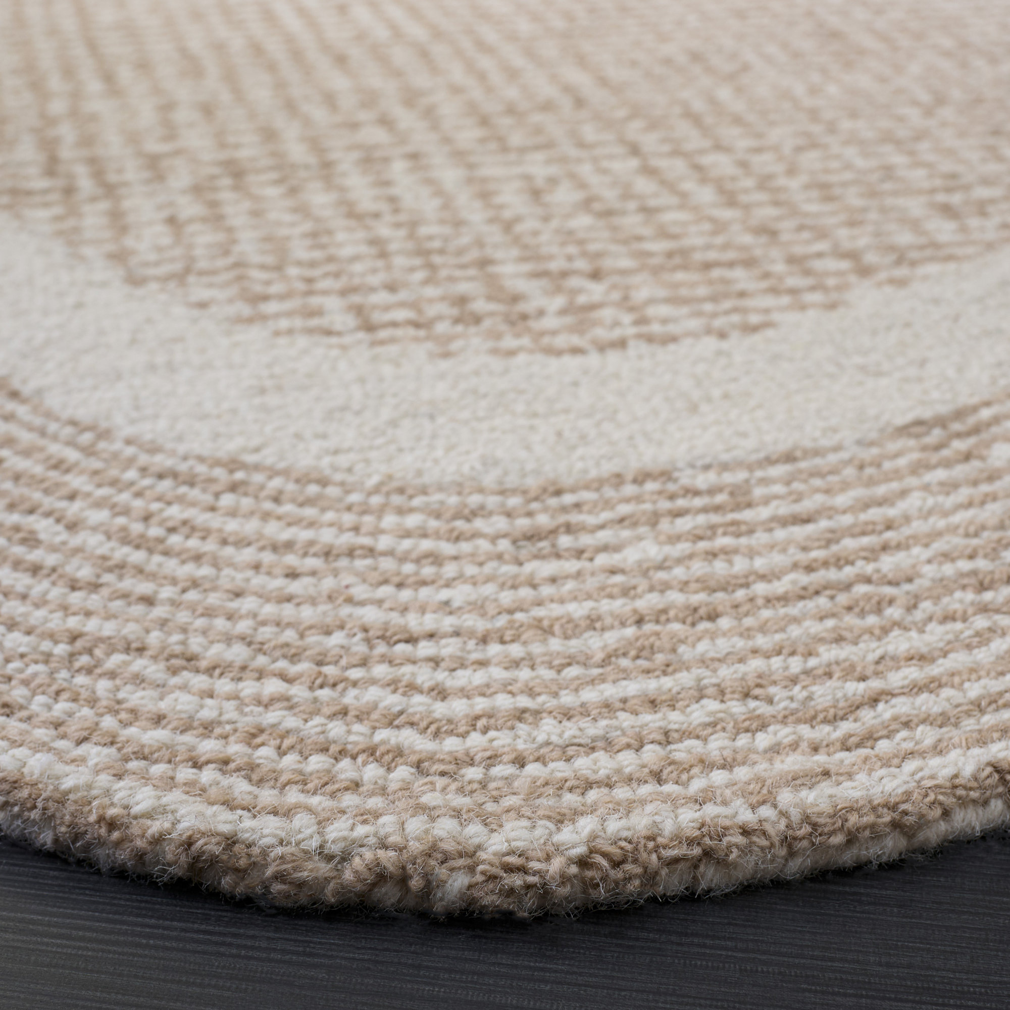 Ebony 536 Hand Tufted 80% Wool; 20% Cotton Geometric Rug, Round 6'