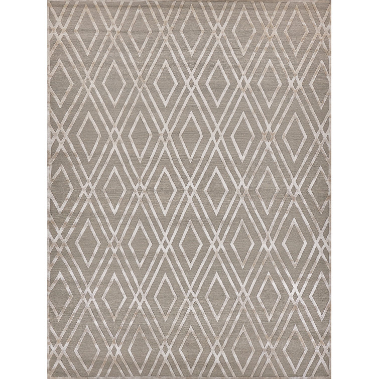 Metro-Velvet Geometric Area Rug in Light Beige