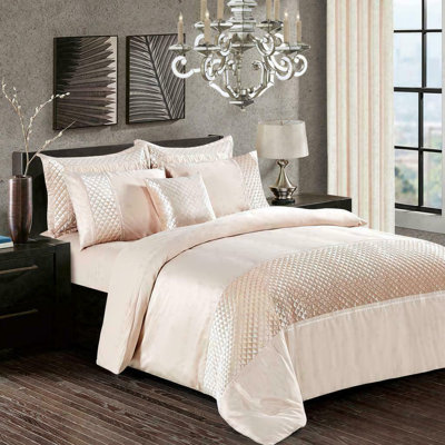 Calla Velvet Floral Duvet Cover Set with Pillowcases Included
