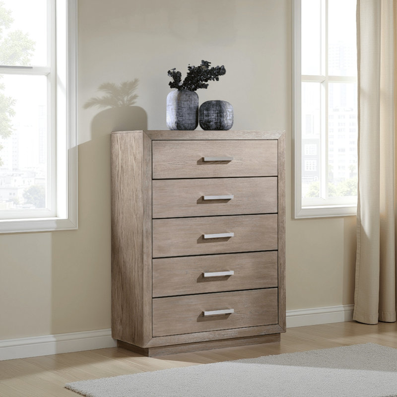 Commode haute Keno, 5 tiroirs, poignées de bar, bois d'acacia brun