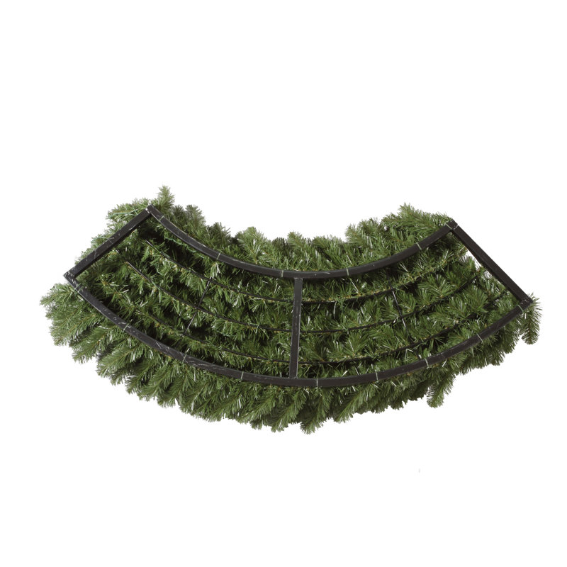 Couronne de Noël artificielle Vickerman Grand Teton, H 24 po x l 24 po x P 5 po, Vert foncé