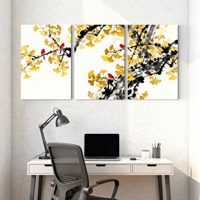 «Golden Ginkgo Leaves and Red Birds», encre de Chine, impression sur toile tendue sur toile (ensemble de 3)