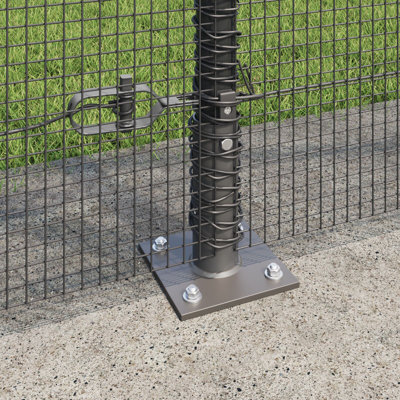 140cm H x 2500cm W Steel Border Fencing