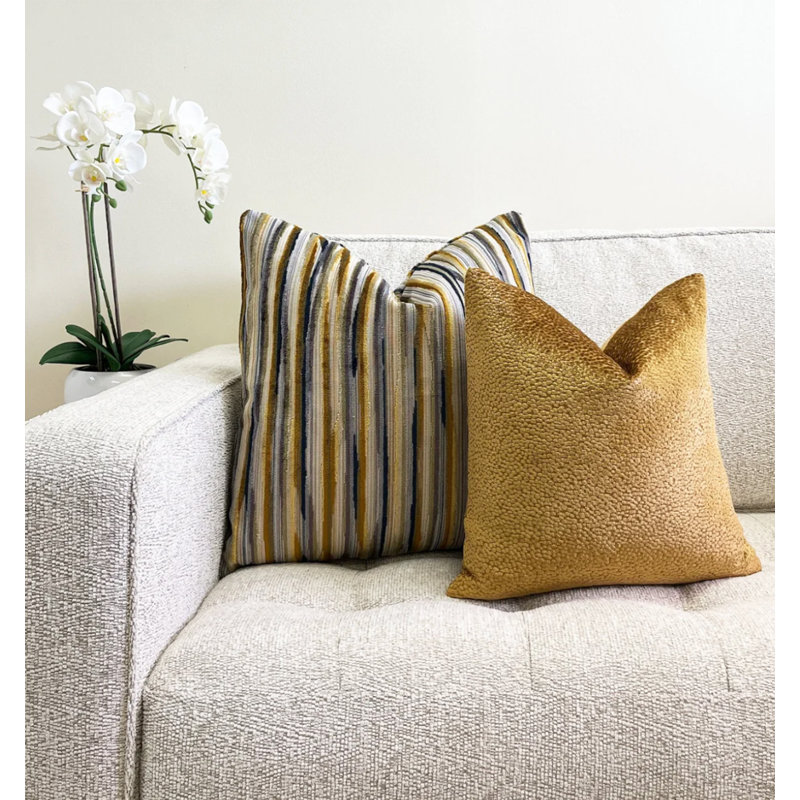 Housse de coussin en velours Alternative, H 22 po x l 22 po, Doré