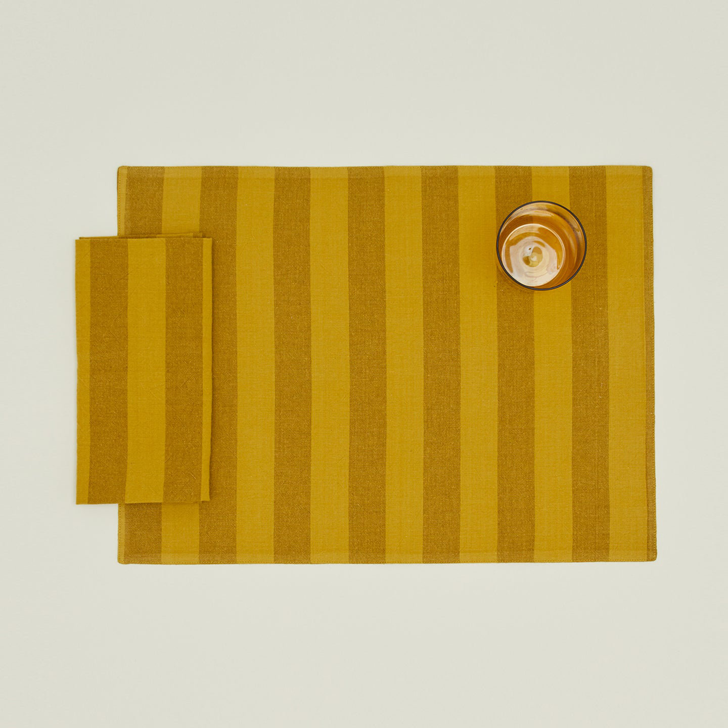 Hawkins New York Essential Placemat, Mustard/Bronze