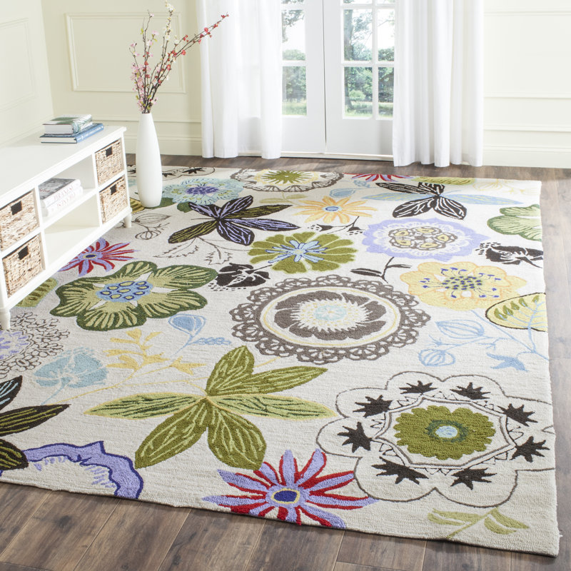 Doyle Hand Hooked Performance Floral Rug, Rectangle 5' x 7'