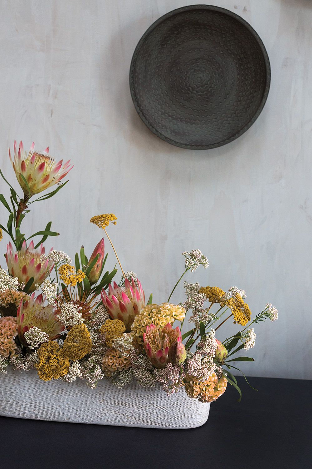 Ceramic Pot Planter, 4.75" H x 20" W x 5" D