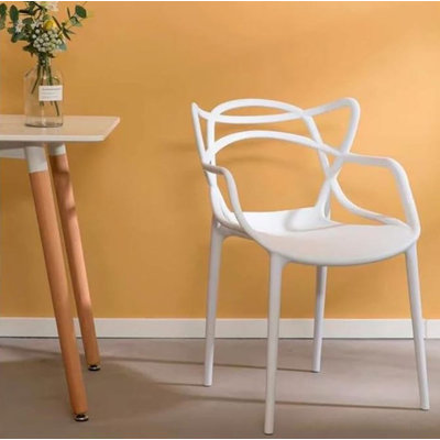 Chaise Terrill