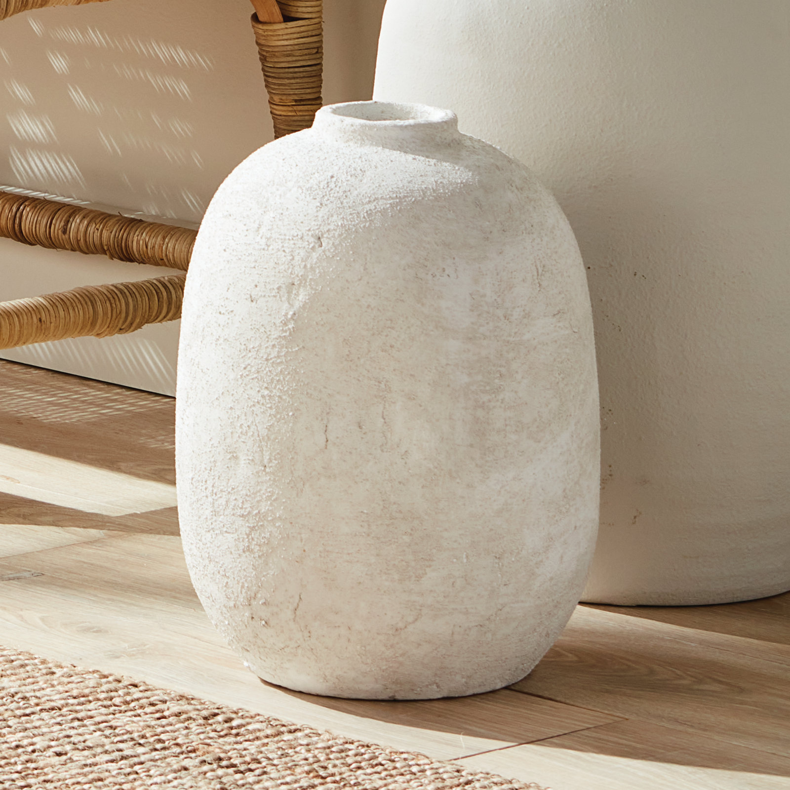 Easton Grande Handmade Terracotta Table Vase