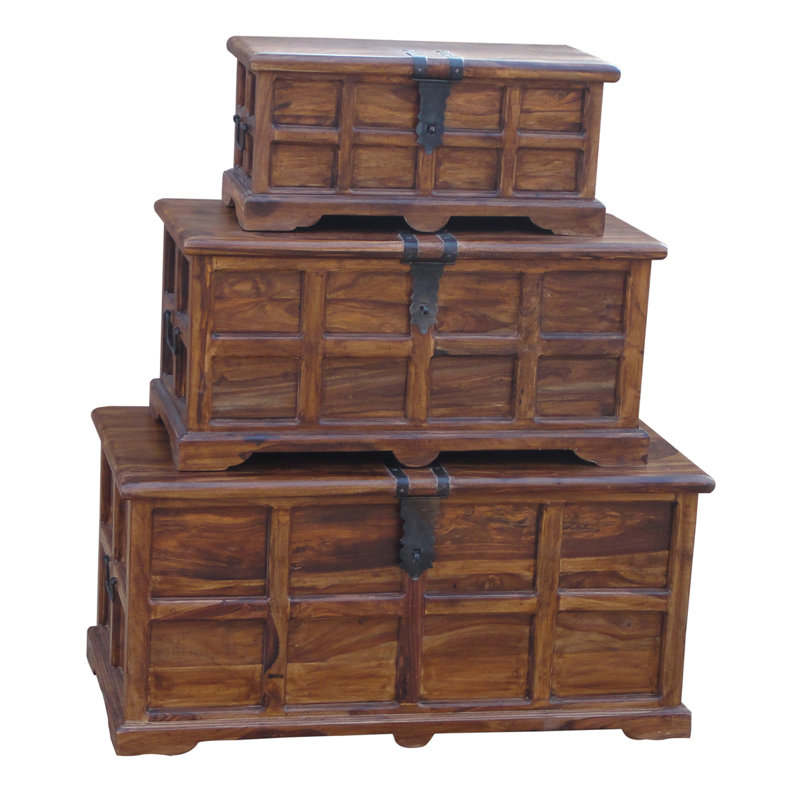 Beaufort Trunk Set