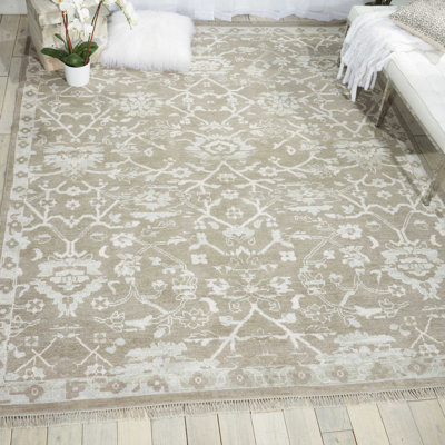 Everby Floral Indoor Rug