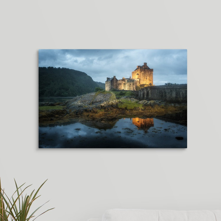 Château d'Eilean Donan en Écosse par Philippe Manguin - reproduction de photo sur toile, H 24 po x l 36 po x P 1,5 po