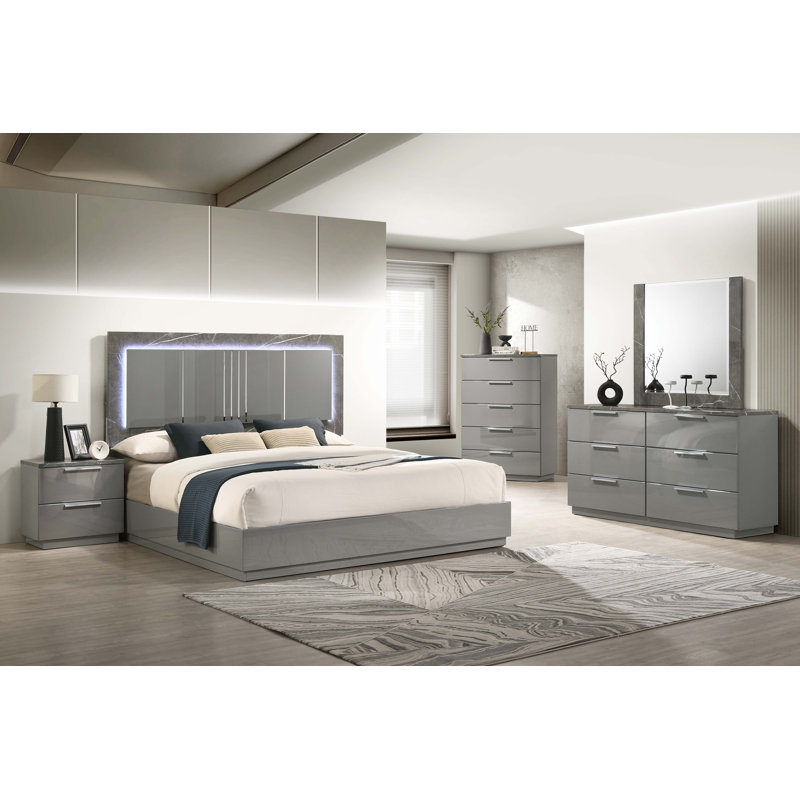 Ensemble grand 5 pièces Elara - Finition bicolore très brillante en marbre et en laque avec éclairage DEL, pieds en métal, espace de rangement spacieux