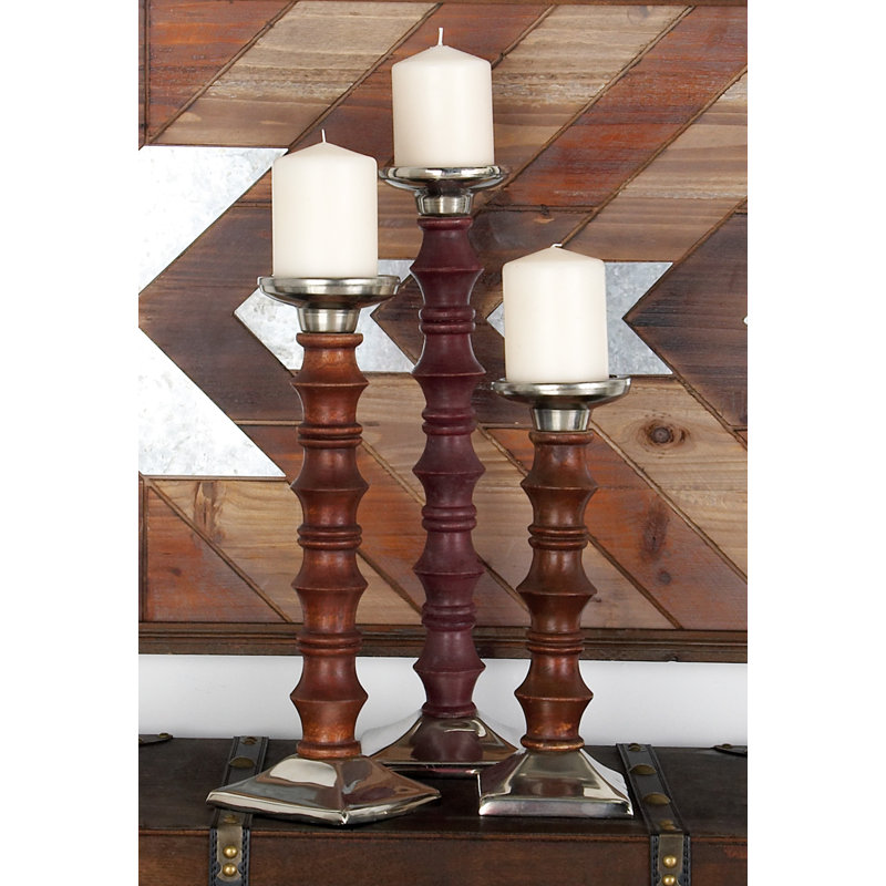 Ensemble de 3 chandelles en bois