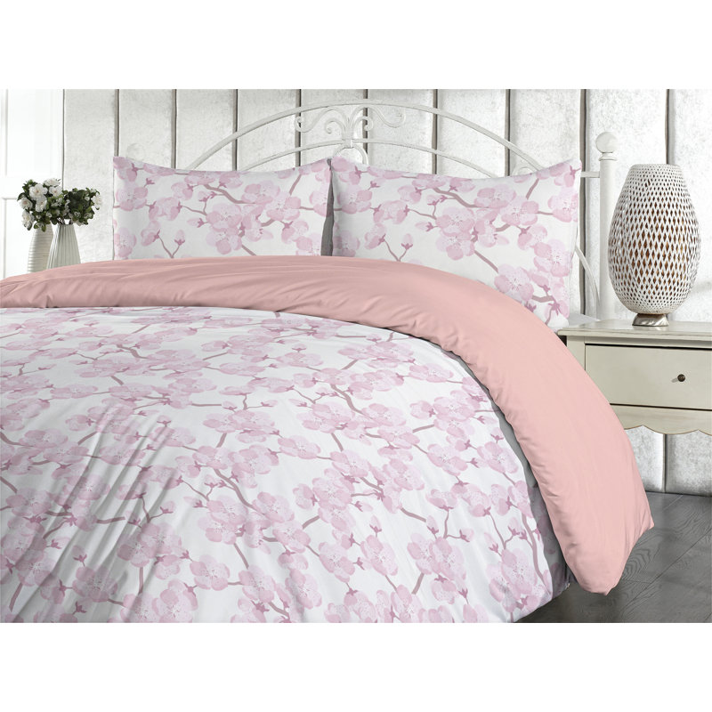 Kovacs Duvet Cover, California King Duvet Cover + 2 Standard Shams