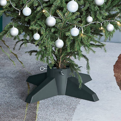 Artificial Tree Stand