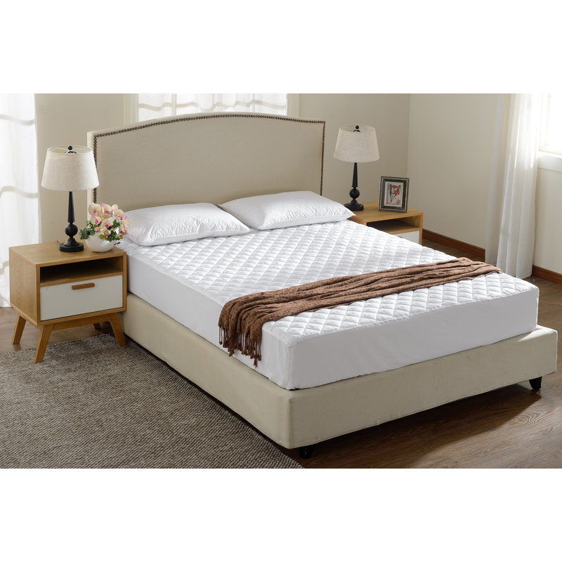 White Quilted Twin Microfiber Mattress Pad Protector
