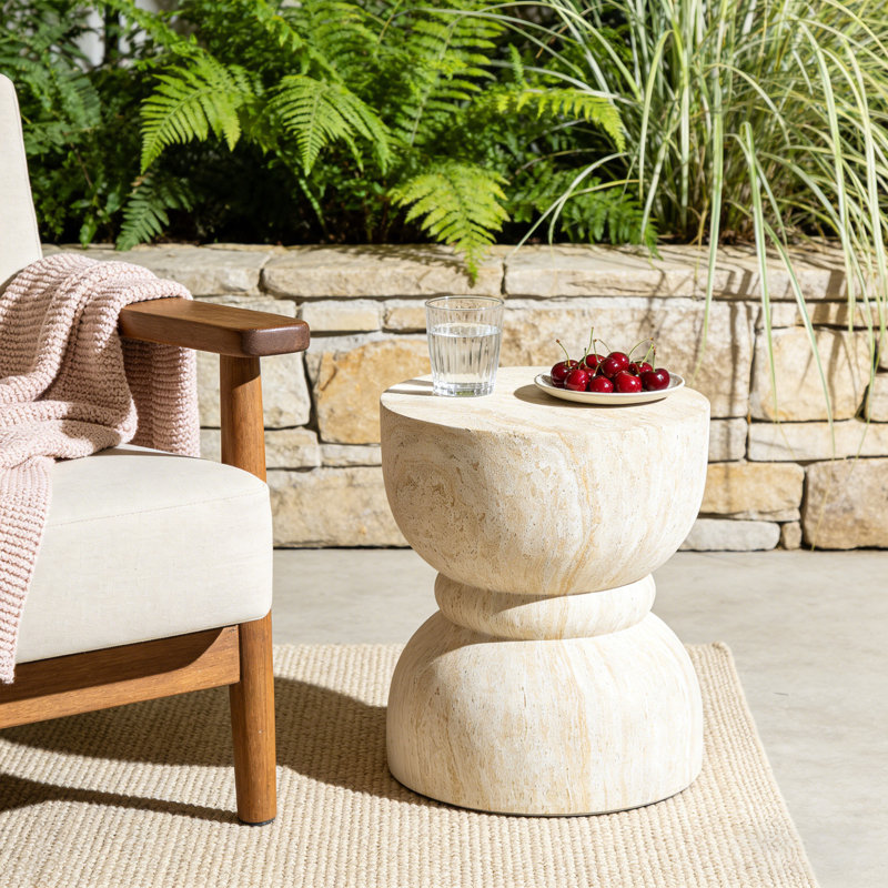  Table d'appoint contemporaine en béton de travertin jaune contemporain, table de bout d'extérieur de taille arrondie de luxe, tabouret de jardin décoratif moderne MgO avec texture de pierre veinée