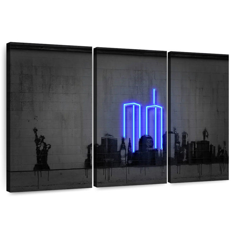 Rorry Glowing New York, 20" H x 33" W