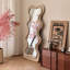 Miroirs pleine grandeur en bois manufacturé de forme libre