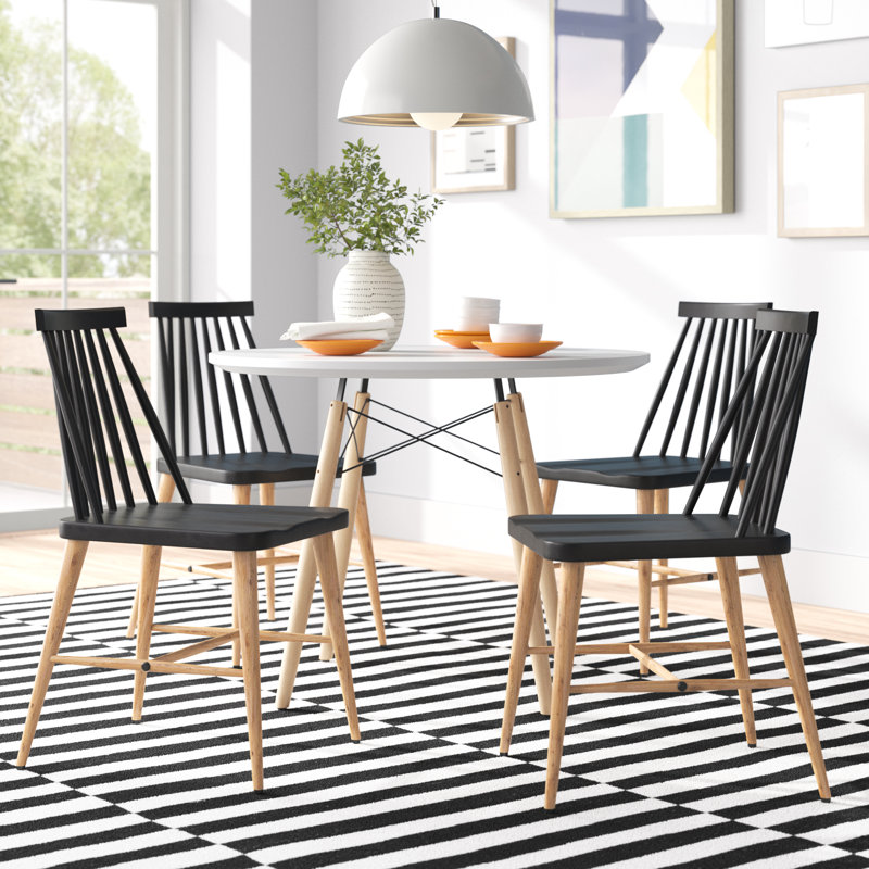 Ensemble repas pour 4 personnes Balmorhea, Noir