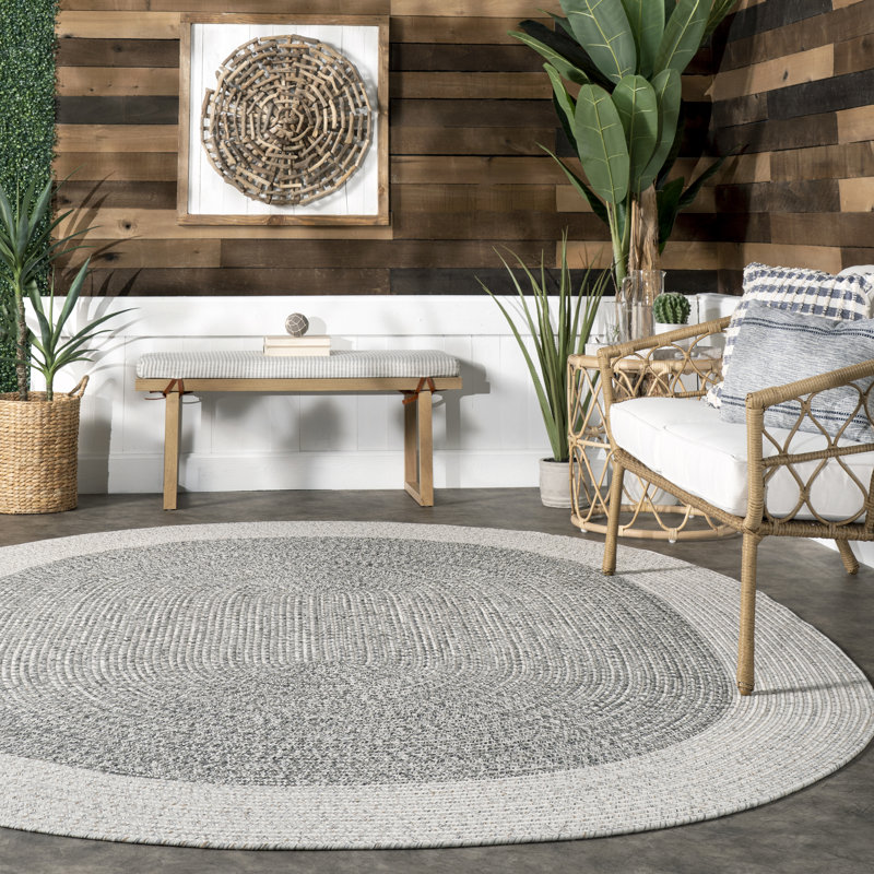 Tapis ovale intérieur / extérieur gris tressé Buckwalter, Ovale 7 pi 6 po x 9 pi 6 po
