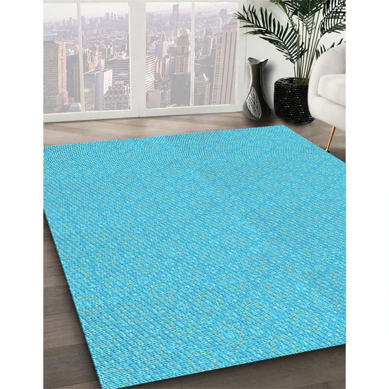 Tapis bleu tissé à la machine, Carré 5 pi x 5 pi