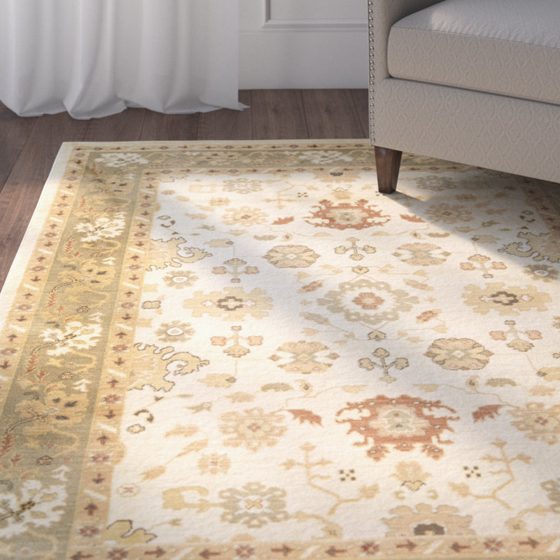 Tapis oriental crème / brun / vert Christensen, Rectangle 6 pi 7 po x 9 pi 1 po