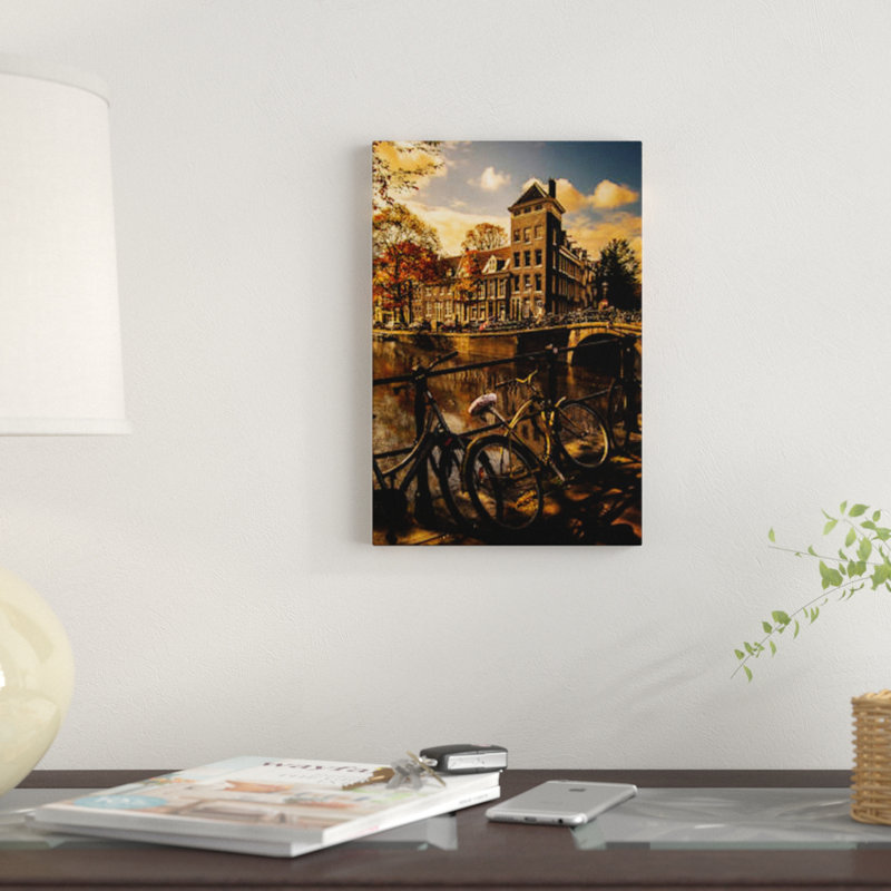 Amsterdam III, reproduction sur toile, H 18 po x l 12 po x P 1,5 po, Toile tendue, Pas de tapis