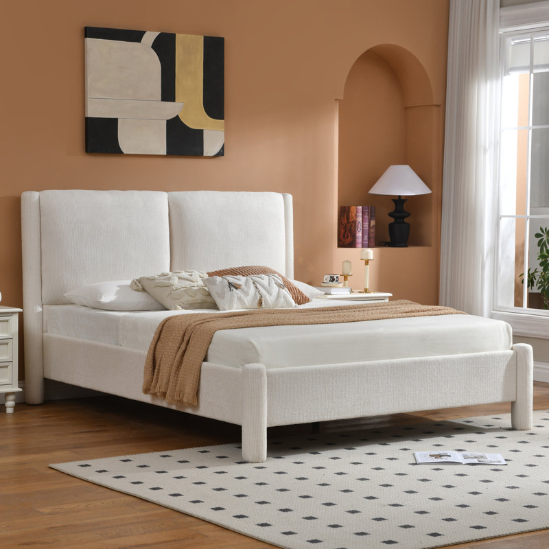 Lit plateforme tapissier avec tête de lit capitonnée, cadre de lit minimaliste moderne pour la chambre à coucher, lit tapissier en tissu doux