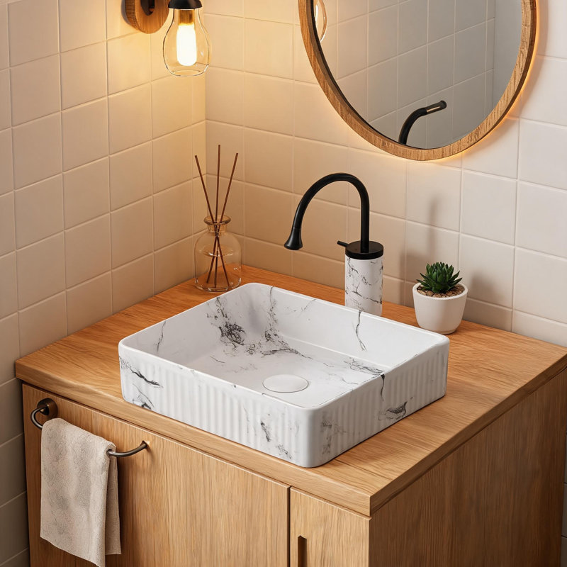 Vasque carrée en céramique effet marbre noir et blanc de 38 cm (15 pouces) avec robinet et bonde.