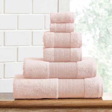 Christmas Wonder Towel Set Featuring A Set Of 3 100% Cotton Terry