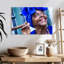 Femme cubaine Leisha qui fume-107863389