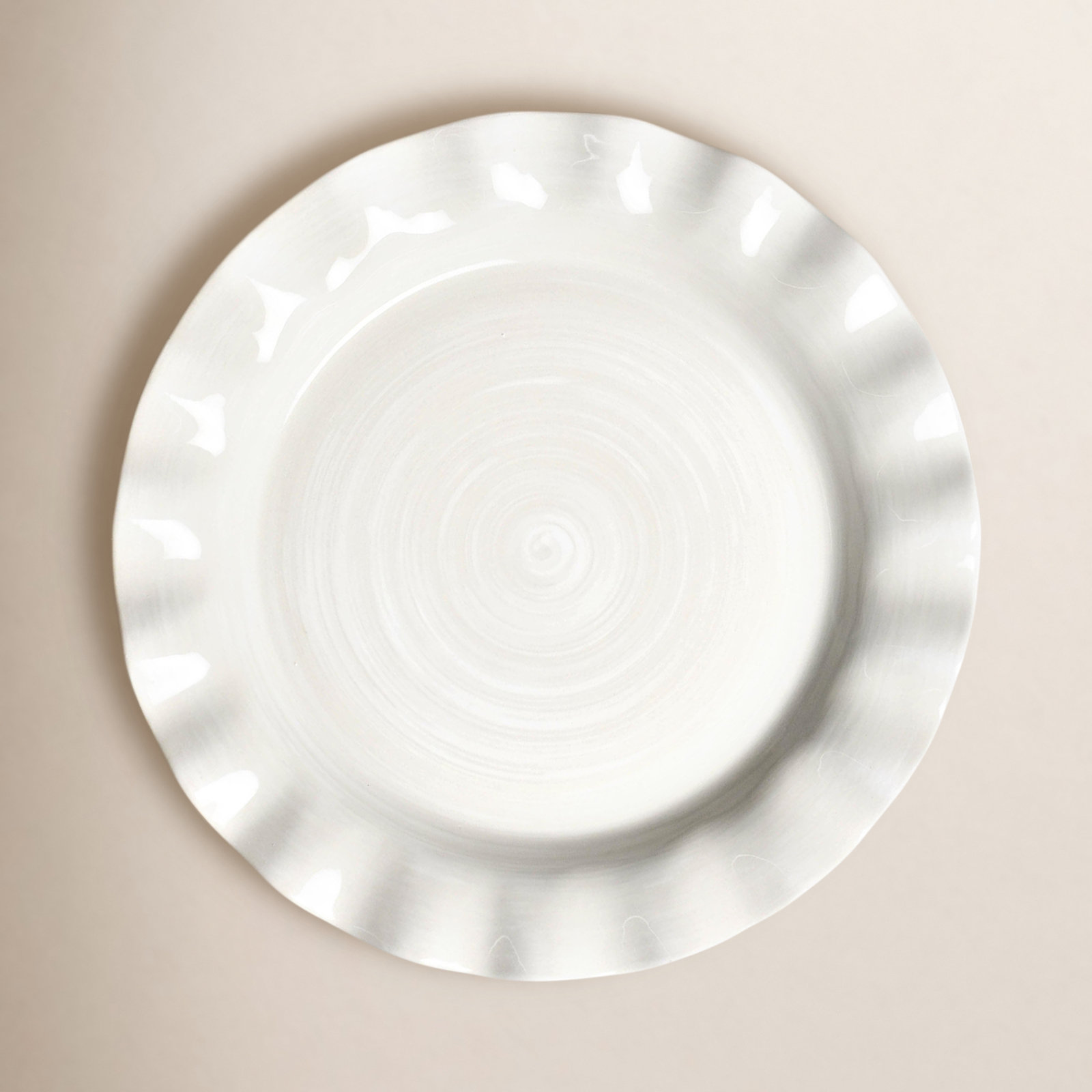 Signature Ruffle Dinner Plate