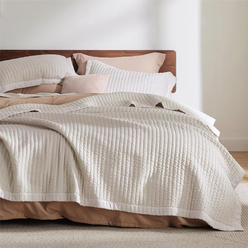 Bedsure Bedspread Coverlet Lightweight Soft Quilt Bedding Set, Corduroy Pattern Quilt Set, King Quilt + 2 King Shams, Beige
