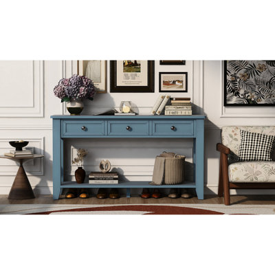 Console de 55,4 po avec rangement abondant, bois massif de peuplier et finition facile à entretenir pour les espaces ouverts Buffet moderne à trois tiroirs de rangement, poignées en métal, salle à manger d'une capacité de poids de 150 lb