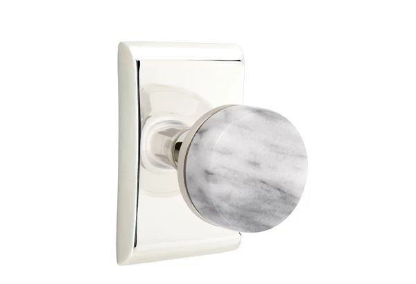 Mortaise intérieure Emtek Select avec rosette Neos et tige conique, bouton en marbre blanc (LH), Nickel poli