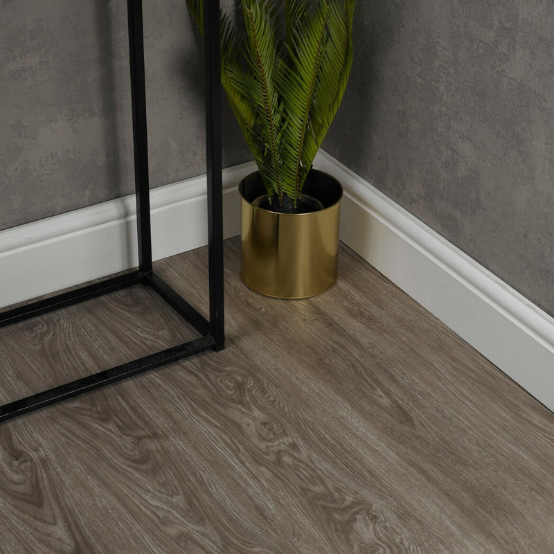 Heuer 153mm Oak Laminate Flooring