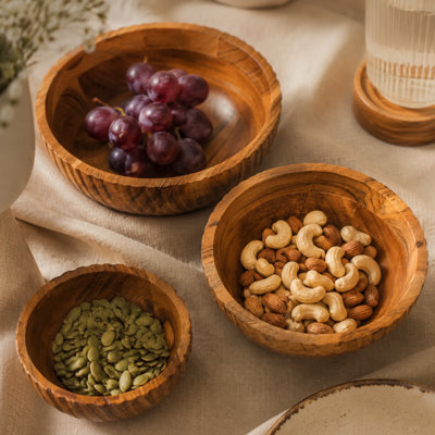 Handcrafted Acacia Wood Nested Serving Bowl Set of 3 for Dining