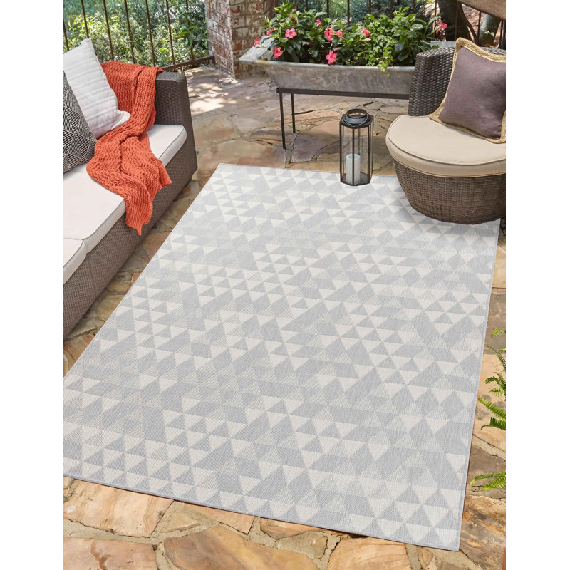 Demaris Geometric Indoor / Outdoor Area Rug, Rectangle 200 x 290cm