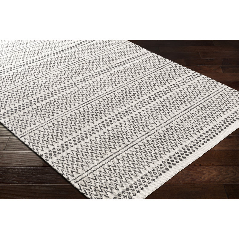 Capen Cotton Southwestern Indoor Rug, Rectangle 5'3" x 7'3"