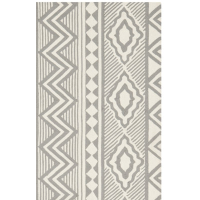 Isaac Mizrahi Hand Tufted Wool Geometric Rug