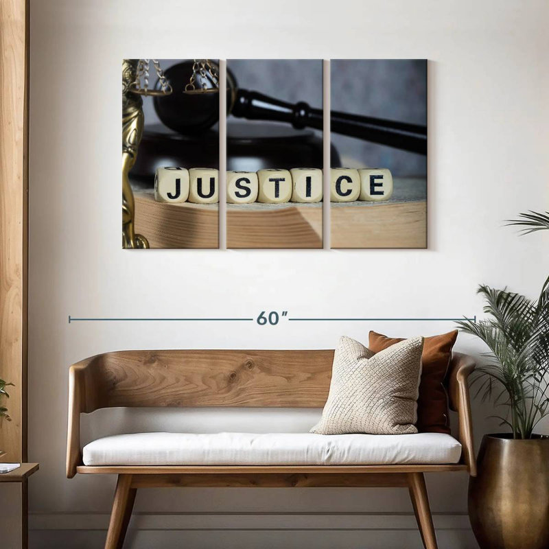 Dés de justice, H 28 po x l 45 po