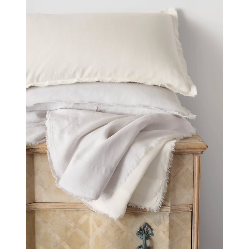 Faye Linen Sheet Set, Standard Pillowcases
